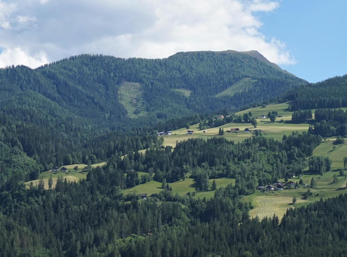 Maierlhof Villa ไอค์ ภายนอก รูปภาพ